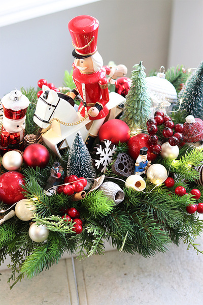 Christmas Estate Laos White, duży stroik świąteczny LED	