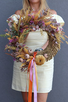 Jesienne Powroty, asymetryczny jesienny wianek na drzwi, śr.44cm