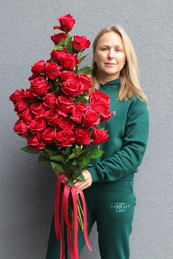 Róże Deluxe, bukiet nagrobny do położenia, czerwony