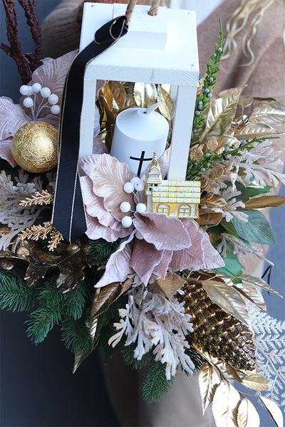 Angelo Garden Winter Wood, kompozycja nagrobna z lampionem