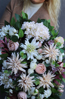 Gefis, jasna wiązanka nagrobna