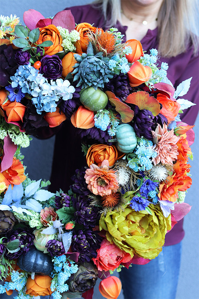 Kolorowe Domostwo, duży jesienny wianek