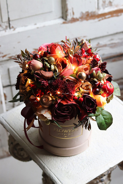 Gerita LED, bordowy flowerbox świąteczny