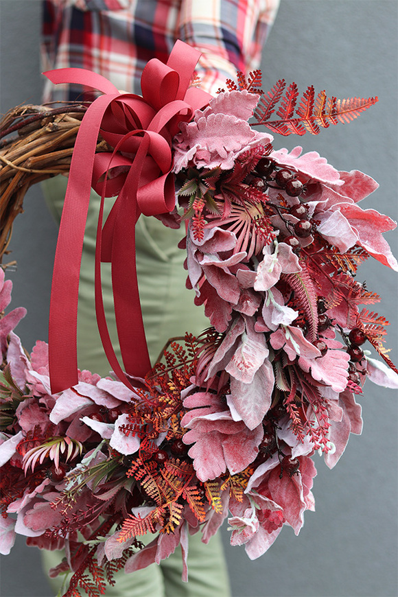 Aoife, asymetryczny jesienny wianek na drzwi