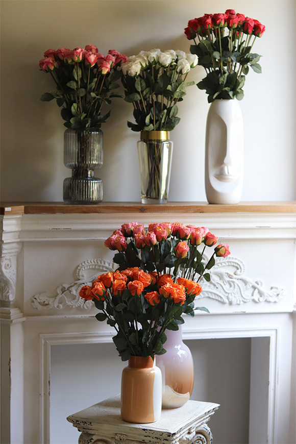 Dusty Pink Roses, kompozycja kwiatowa róże w wazonie