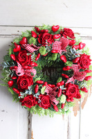 czerwony wianek walentynkowy, Serduszka, śr.30cm