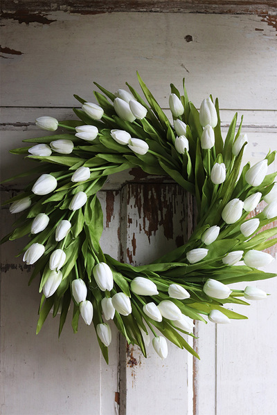 bardzo elegancki wianek z tulipanów, Witaj Wiosno White, śr.40cm