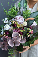 Nerrada 2, bukiet nagrobny we wkładzie z orchideą