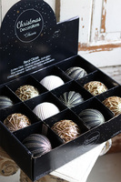 Golden Night, błyszczące świąteczne bombki