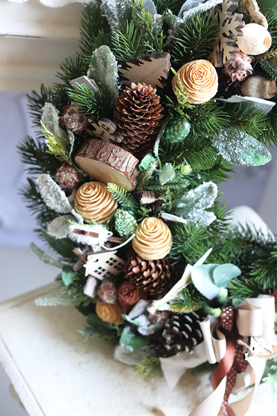 Natural Winter Decor, zimowy wianek z reniferami, śr.45cm