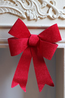 Astrid Red, dekoracyjna kokarda zawieszka