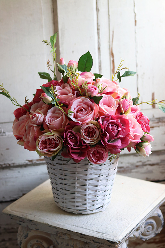 Różany Romantyczny, kosz z różowymi kwiatami, wym.43x35cm 