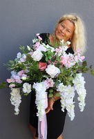 Malediwy Pink Big, dużych rozmiarów bukiet kwiatowy z wisterią