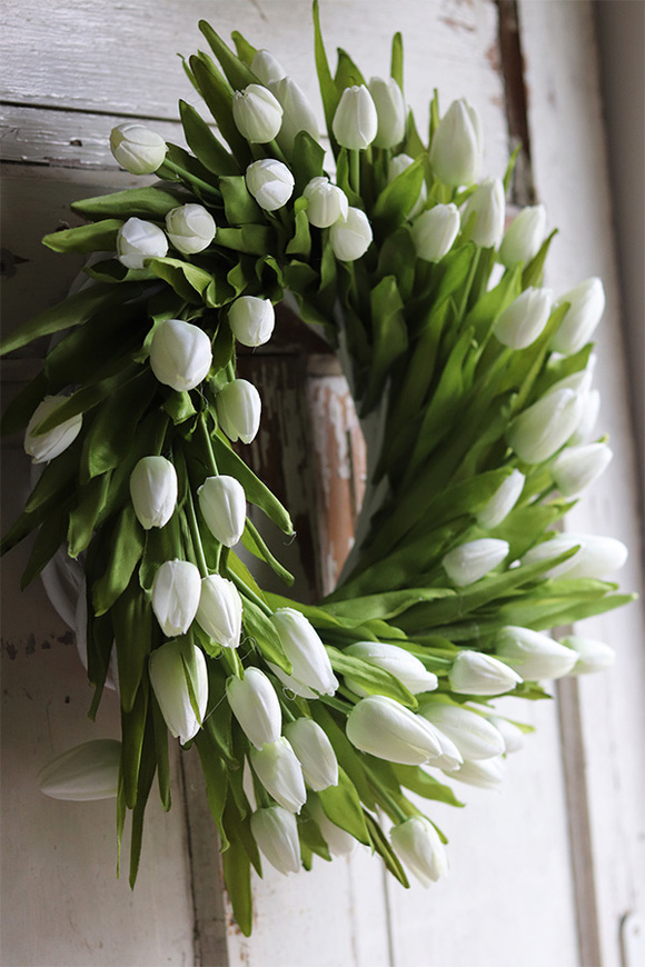 bardzo elegancki wianek z tulipanów, Witaj Wiosno White, śr.40cm