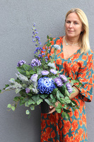 Blue Longia, komplet dekoracji nagrobnych, bukiet + girlanda na desce