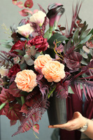 Benjamin, bukiet nagrobny we wkładzie