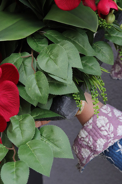 Red Orchids Volcan, wiązanka nagrobna na ciężkiej tacy