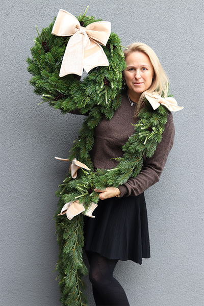 Christmas Beige, girlanda zimowa z kokardą,