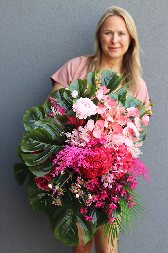 Pink Thailand, kompozycja kwiatowa w energetycznych kolorach