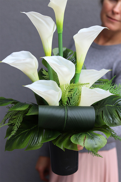 Biała Dolina, komplet dekoracji nagrobnych, wiązanka + bukiet