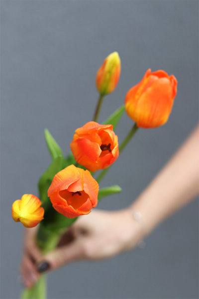 April New, bukiet tulipanów silikonowych Sunset