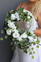 Różana Aleja 2, asymetryczny wianek dekoracyjny