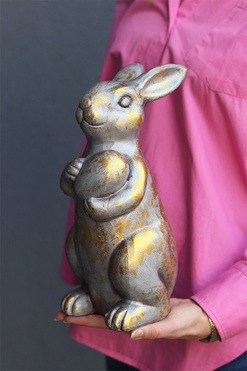 OD RĘKI Bunny Gold, wielkanocna figurka zając A, wys.31cm 