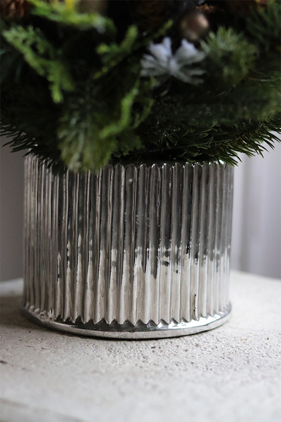 Mini Xmas Tree, realistyczna choinka świąteczna z przybraniem LED