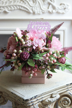 Dzień Babci i Dziadka Koperto Bela, wiosenny flowerbox, wym.25x30cm 