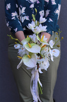 biały bukiet kwiatów