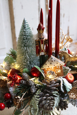 Goldina LED, stroik adwentowy z dziadkiem, wys.39cm  