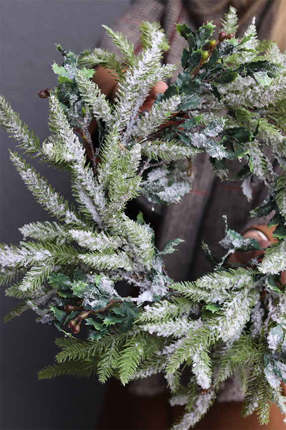 Powiało Mrozem, zimowy ośnieżony wianek