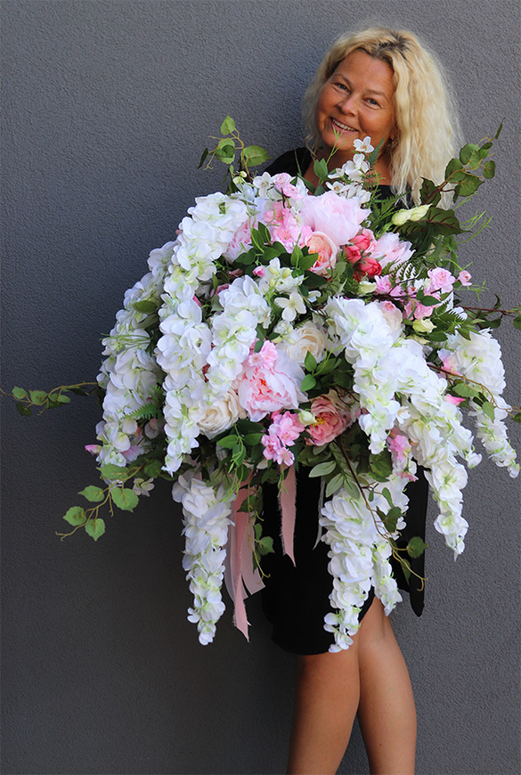 Malediwy Pink Big, dużych rozmiarów bukiet kwiatowy z wisterią