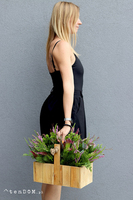 Woodland, wrzosy w drewnianej donicy