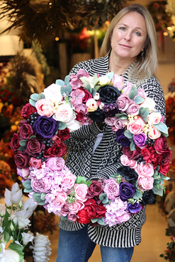 England, duży kwiatowy wianek, śr.60cm