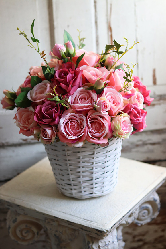Różany Romantyczny, kosz z różowymi kwiatami, wym.43x35cm 