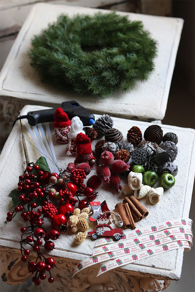 Do It Yourself Red 2, stroik do samodzielnego wykonania, śr.35cm