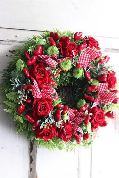 czerwony wianek walentynkowy, Serduszka, śr.30cm