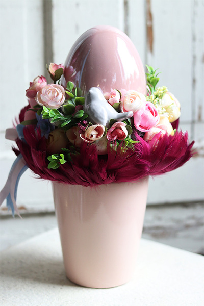 Pióra Pastellove, Fuchsia 2, wielkanocny stroik w naczyniu, wys.32cm