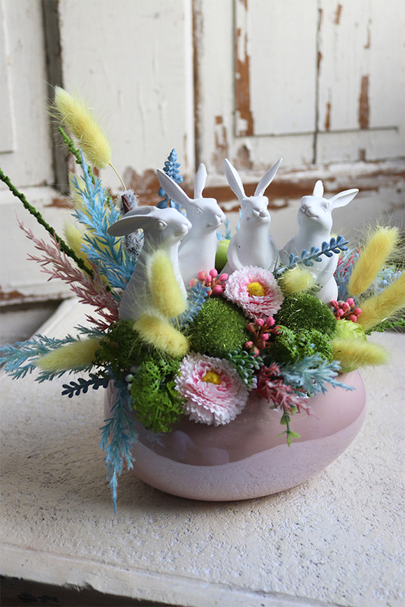 bajkowy stroik wielkanocny, Easter Bunnies, wym.23x32cm