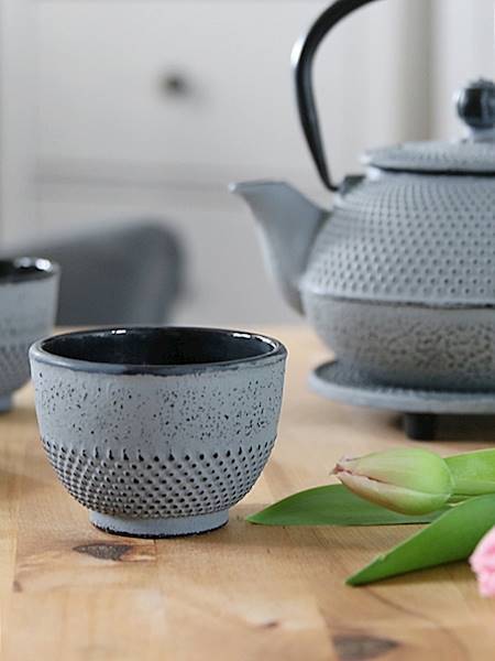 Awaji, żeliwne czarki do herbaty, szare, kpl.2szt, poj.150ml