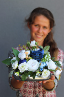 Niebieska Szwajcaria, kompozycja w srebrnym naczyniu, wym.17x30cm