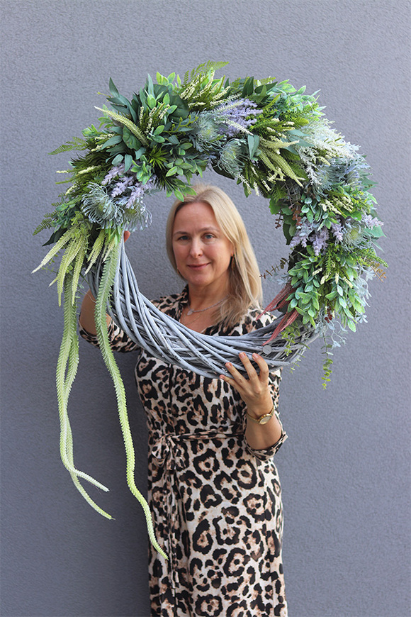 Tytania, wianek na drzwi