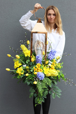 Angelo Garden Spring, lampion nagrobny z kwiatami, wys.90cm