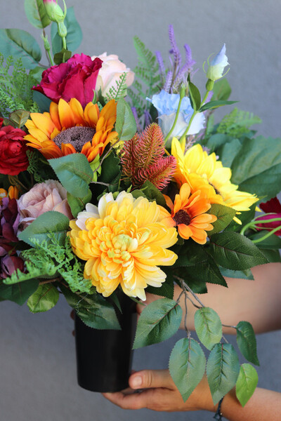 Barwy Jesieni, bukiet nagrobny we wkładzie	