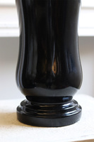 Czerń Żałobna ciężki flakon nagrobny