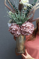 Lirena, dekoracyjny bukiet w wazonie