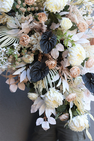 Mortario Glamour, okazała wiązanka nagrobna