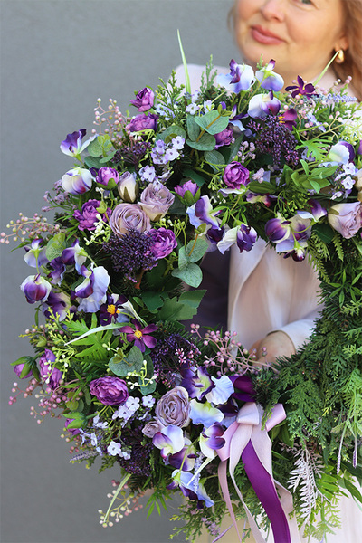 Fiolla, asymetryczny wianek na drzwi