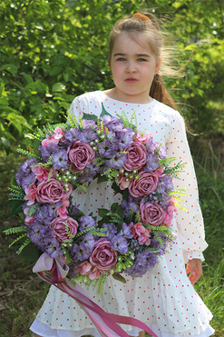 Violet&Rose, kwiatowy wianek na drzwi z różami, śr.44cm